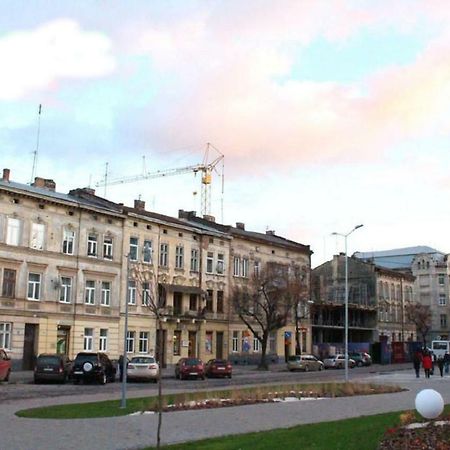 Міні Апартаменти В Центрі Львова- 2 Хв До Оперного Театру Exterior photo